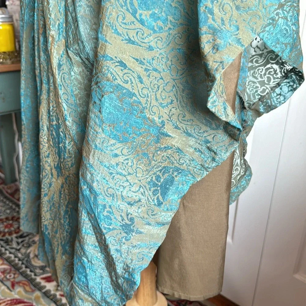 🩱Pretty Coldwater Creek Beautiful ALine Skirt Lace Overlay w/a little Shimmer🩱